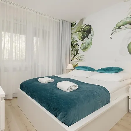Jantar - 4 Pory Roku Apartment Kolobrzeg